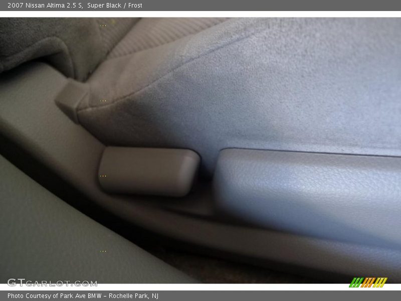 Super Black / Frost 2007 Nissan Altima 2.5 S