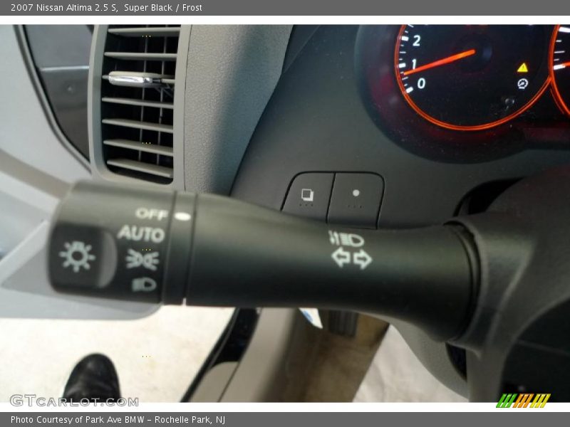 Super Black / Frost 2007 Nissan Altima 2.5 S