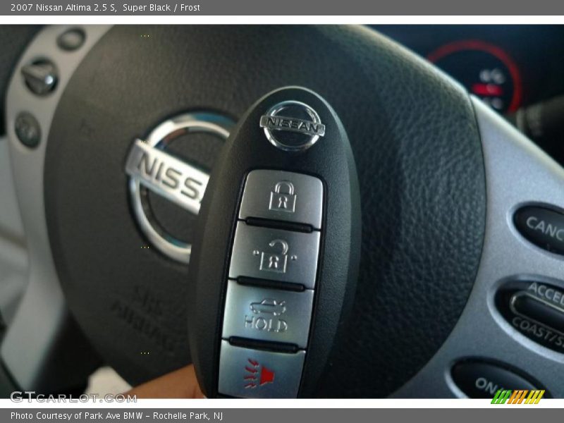 Super Black / Frost 2007 Nissan Altima 2.5 S