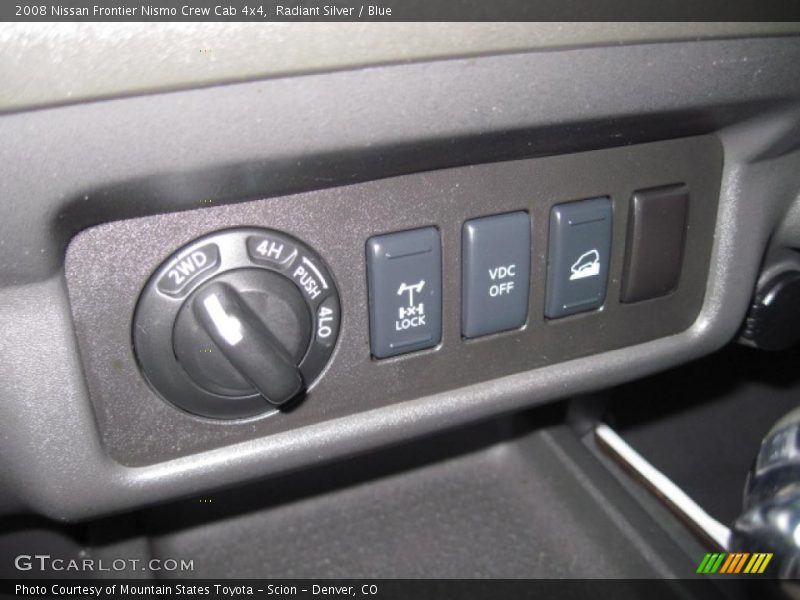 Radiant Silver / Blue 2008 Nissan Frontier Nismo Crew Cab 4x4