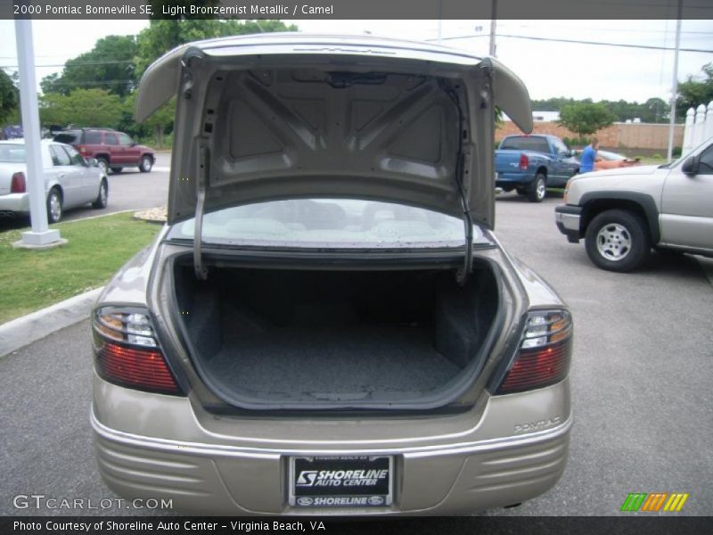 Light Bronzemist Metallic / Camel 2000 Pontiac Bonneville SE