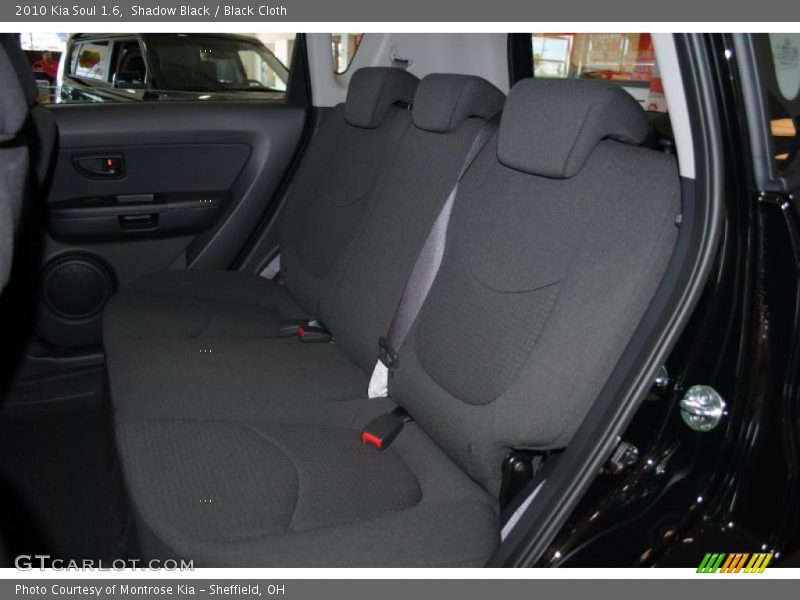 Shadow Black / Black Cloth 2010 Kia Soul 1.6