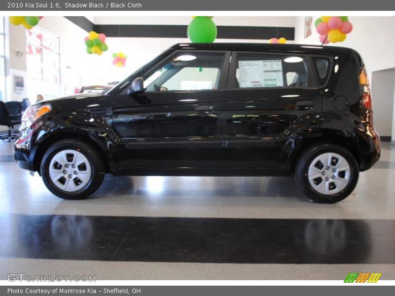 Shadow Black / Black Cloth 2010 Kia Soul 1.6
