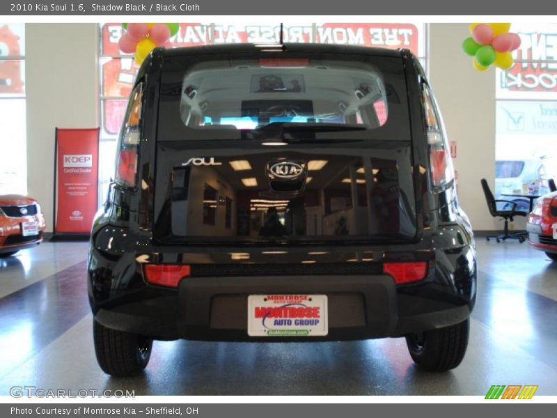 Shadow Black / Black Cloth 2010 Kia Soul 1.6