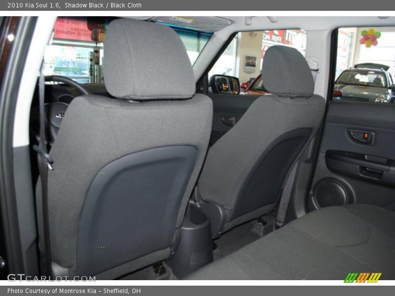 Shadow Black / Black Cloth 2010 Kia Soul 1.6