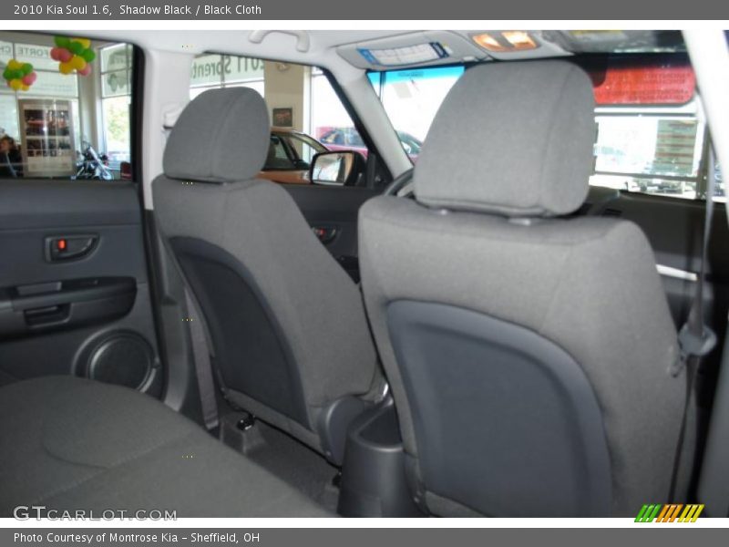 Shadow Black / Black Cloth 2010 Kia Soul 1.6