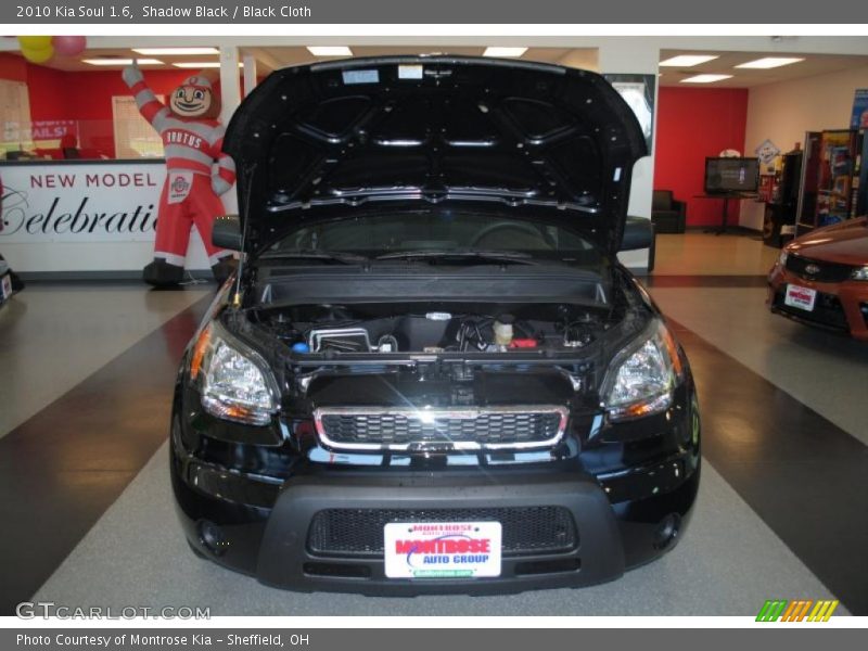 Shadow Black / Black Cloth 2010 Kia Soul 1.6