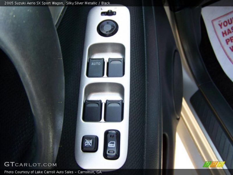 Silky Silver Metallic / Black 2005 Suzuki Aerio SX Sport Wagon