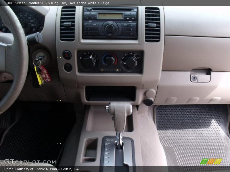 Avalanche White / Beige 2008 Nissan Frontier SE V6 King Cab