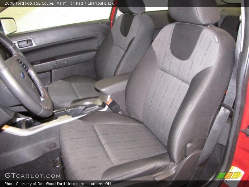 Vermillion Red / Charcoal Black 2008 Ford Focus SE Coupe
