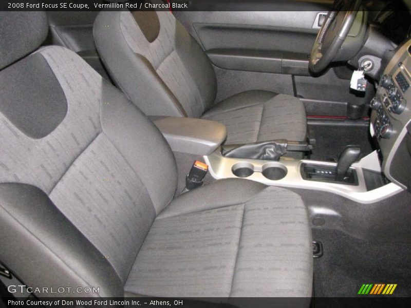 Vermillion Red / Charcoal Black 2008 Ford Focus SE Coupe