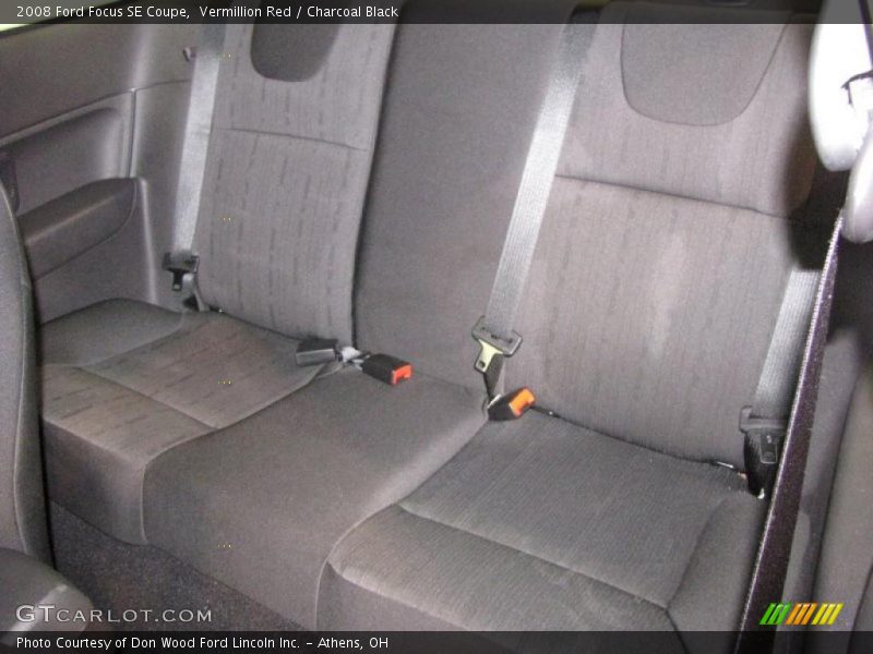 Vermillion Red / Charcoal Black 2008 Ford Focus SE Coupe