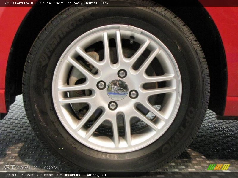 Vermillion Red / Charcoal Black 2008 Ford Focus SE Coupe