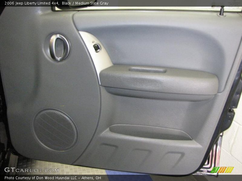 Black / Medium Slate Gray 2006 Jeep Liberty Limited 4x4