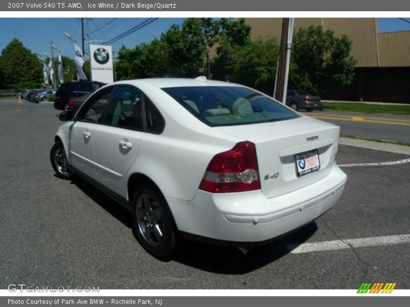 Ice White / Dark Beige/Quartz 2007 Volvo S40 T5 AWD