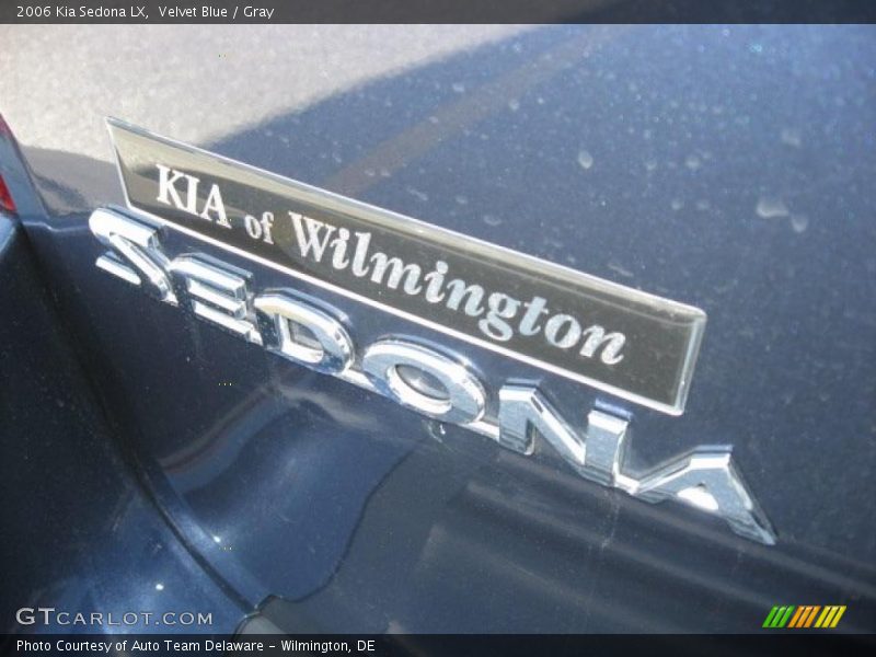Velvet Blue / Gray 2006 Kia Sedona LX