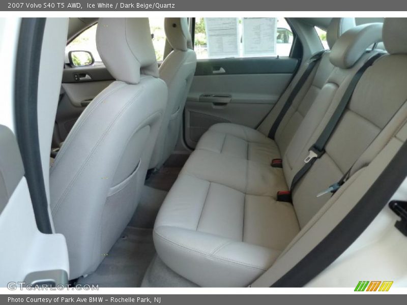 Ice White / Dark Beige/Quartz 2007 Volvo S40 T5 AWD