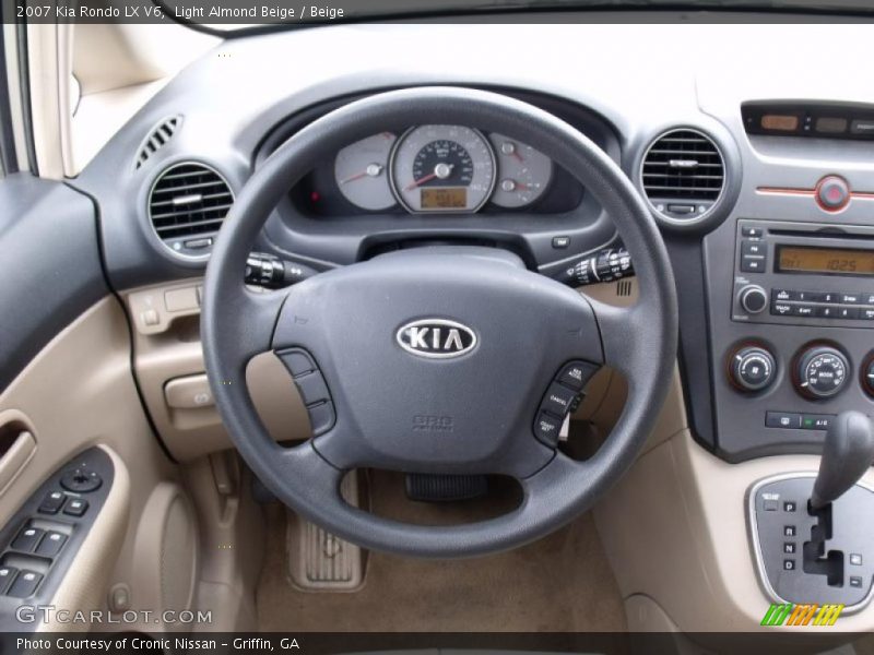 Light Almond Beige / Beige 2007 Kia Rondo LX V6