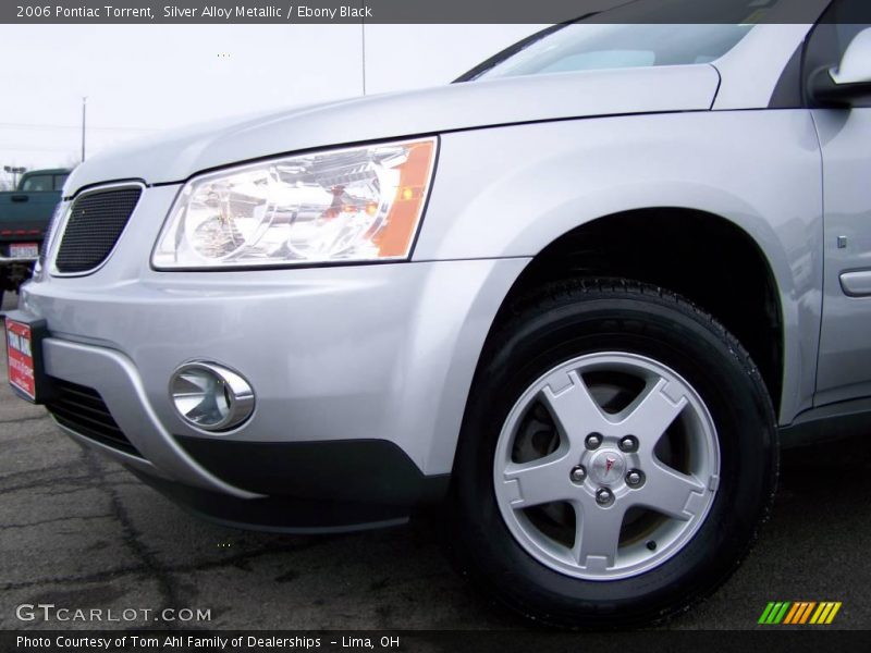 Silver Alloy Metallic / Ebony Black 2006 Pontiac Torrent