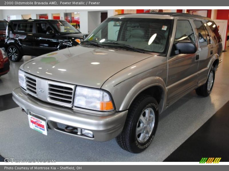 Pewter Metallic / Pewter 2000 Oldsmobile Bravada AWD