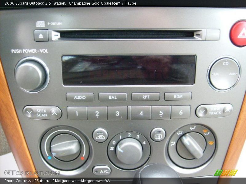 Champagne Gold Opalescent / Taupe 2006 Subaru Outback 2.5i Wagon