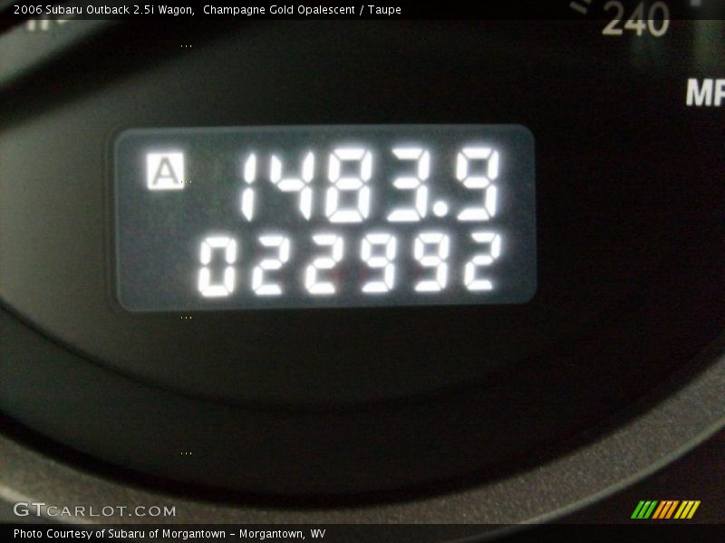 Champagne Gold Opalescent / Taupe 2006 Subaru Outback 2.5i Wagon