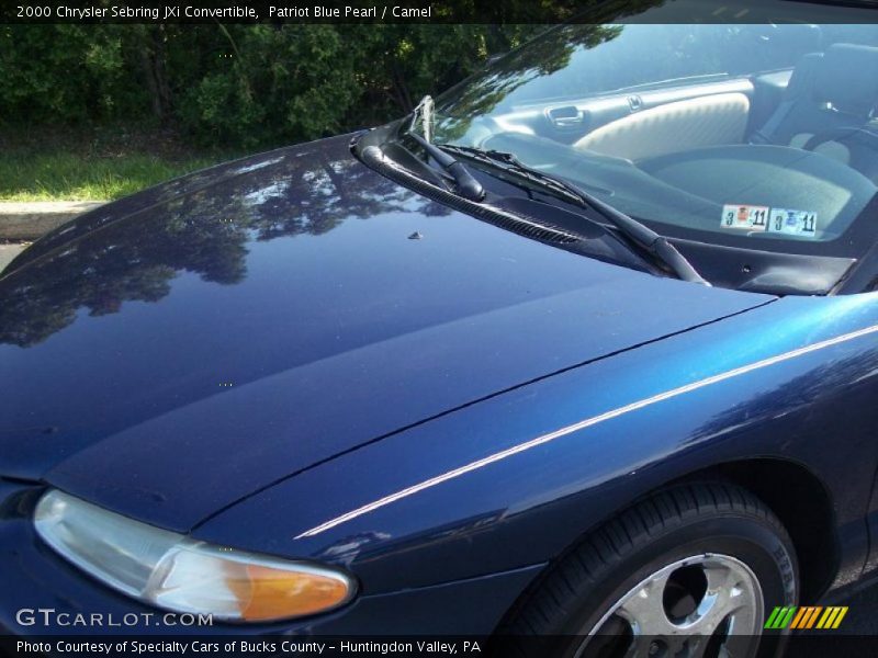 Patriot Blue Pearl / Camel 2000 Chrysler Sebring JXi Convertible