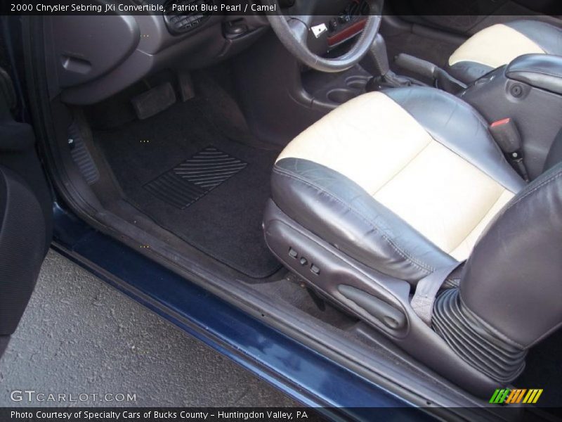 Patriot Blue Pearl / Camel 2000 Chrysler Sebring JXi Convertible
