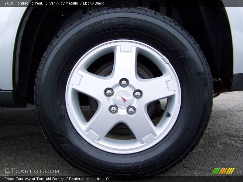 Silver Alloy Metallic / Ebony Black 2006 Pontiac Torrent