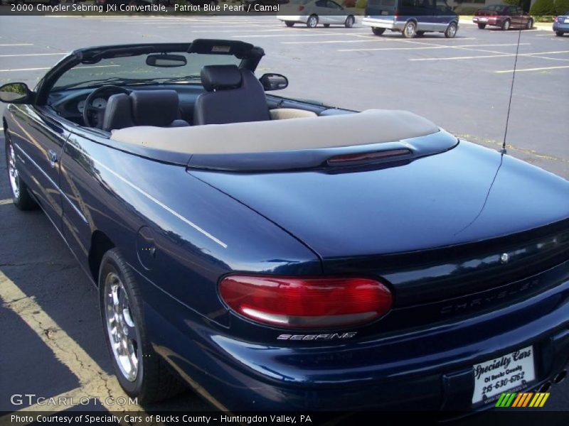 Patriot Blue Pearl / Camel 2000 Chrysler Sebring JXi Convertible