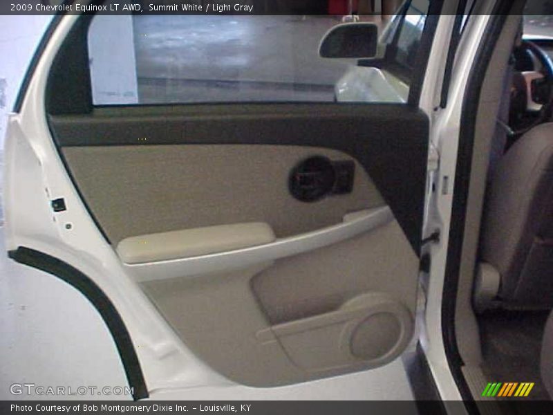Summit White / Light Gray 2009 Chevrolet Equinox LT AWD