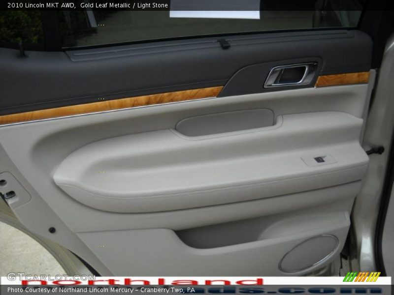 Gold Leaf Metallic / Light Stone 2010 Lincoln MKT AWD