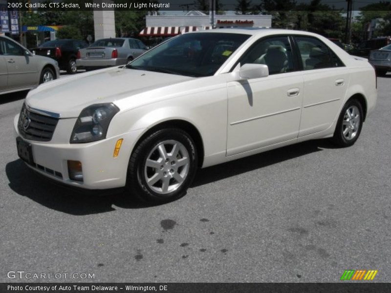 White Diamond / Light Neutral 2005 Cadillac CTS Sedan
