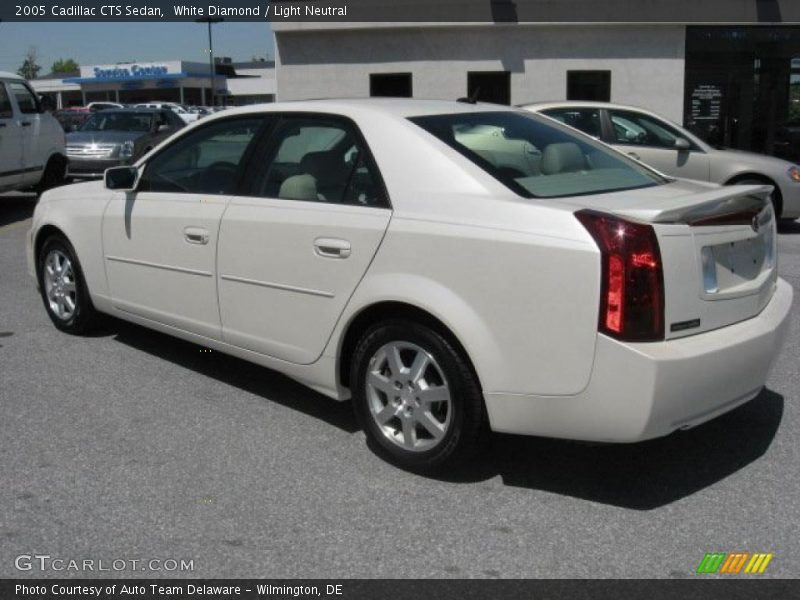 White Diamond / Light Neutral 2005 Cadillac CTS Sedan