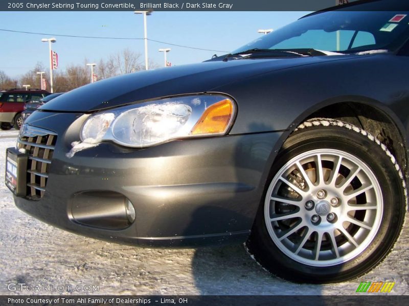 Brilliant Black / Dark Slate Gray 2005 Chrysler Sebring Touring Convertible