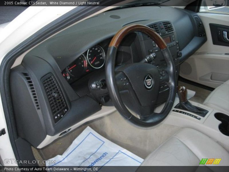 White Diamond / Light Neutral 2005 Cadillac CTS Sedan