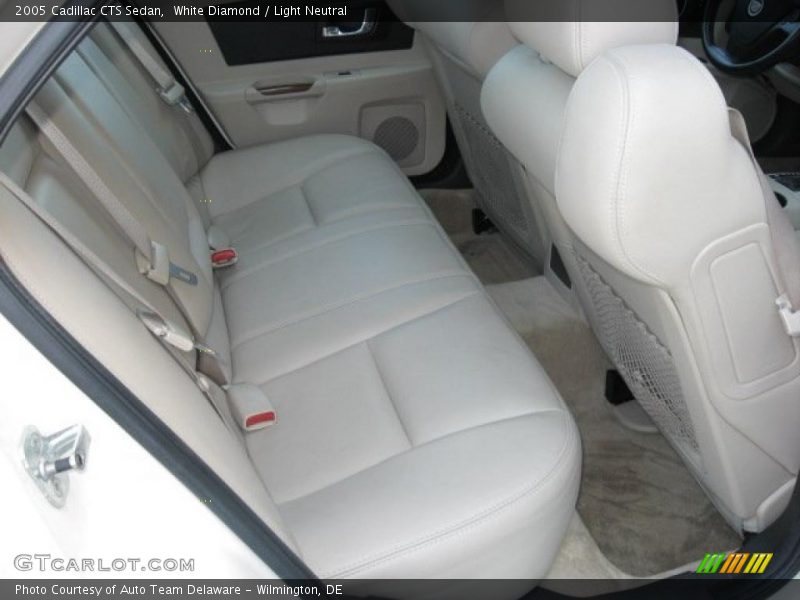 White Diamond / Light Neutral 2005 Cadillac CTS Sedan