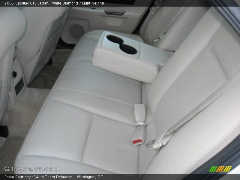 White Diamond / Light Neutral 2005 Cadillac CTS Sedan