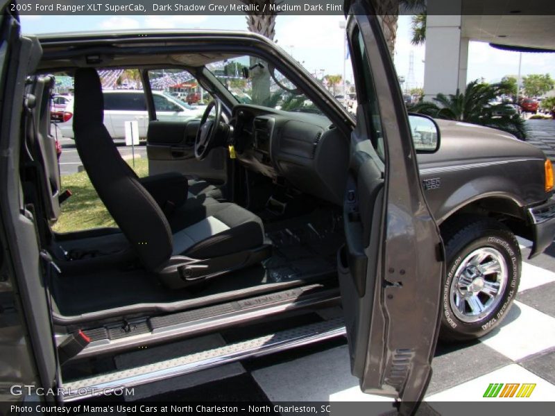 Dark Shadow Grey Metallic / Medium Dark Flint 2005 Ford Ranger XLT SuperCab