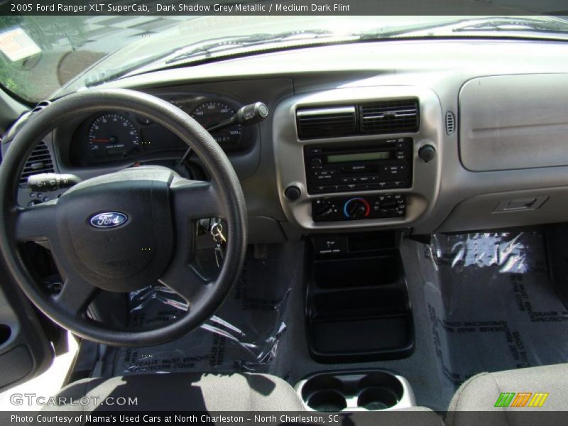 Dark Shadow Grey Metallic / Medium Dark Flint 2005 Ford Ranger XLT SuperCab