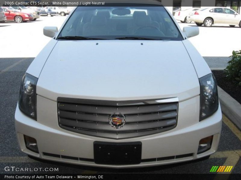 White Diamond / Light Neutral 2005 Cadillac CTS Sedan