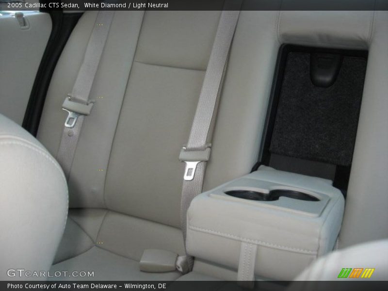 White Diamond / Light Neutral 2005 Cadillac CTS Sedan