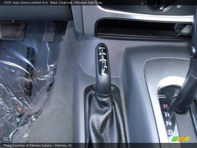 Black Clearcoat / Medium Slate Gray 2005 Jeep Liberty Limited 4x4