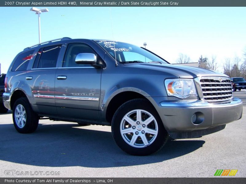 Mineral Gray Metallic / Dark Slate Gray/Light Slate Gray 2007 Chrysler Aspen Limited HEMI 4WD
