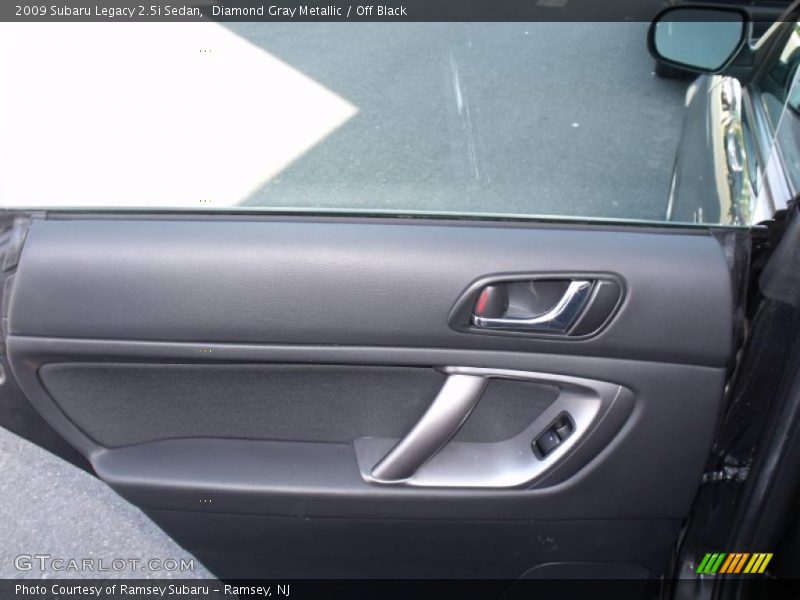 Diamond Gray Metallic / Off Black 2009 Subaru Legacy 2.5i Sedan