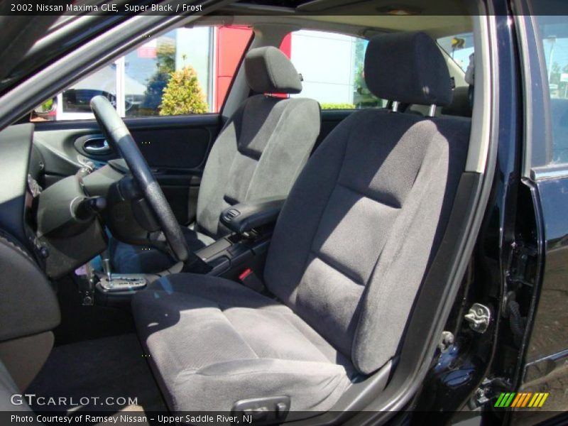 Super Black / Frost 2002 Nissan Maxima GLE