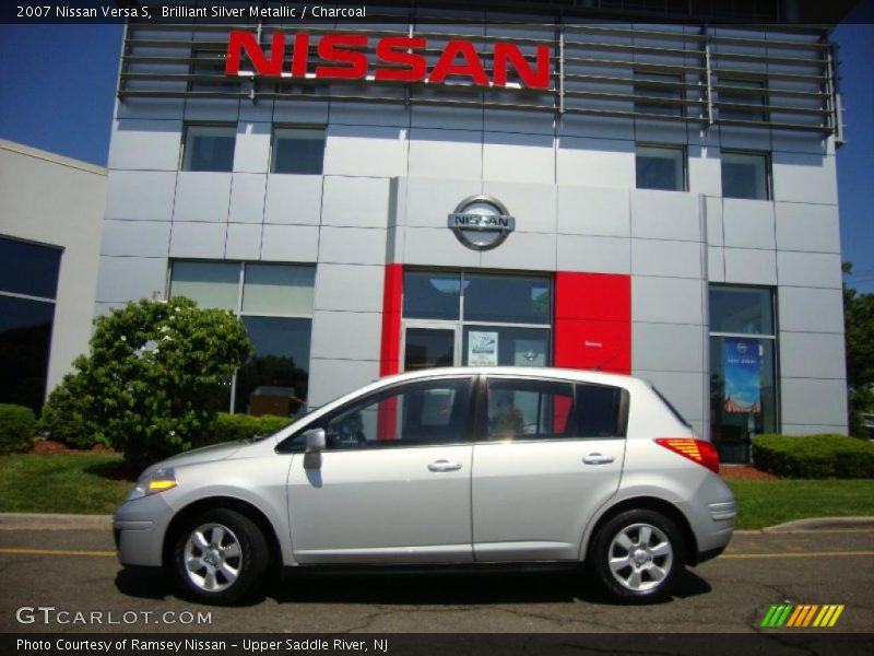 Brilliant Silver Metallic / Charcoal 2007 Nissan Versa S