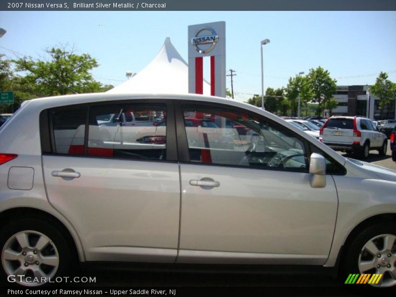 Brilliant Silver Metallic / Charcoal 2007 Nissan Versa S