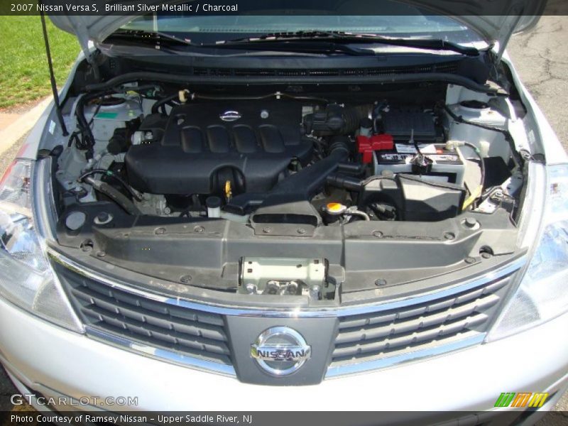 Brilliant Silver Metallic / Charcoal 2007 Nissan Versa S