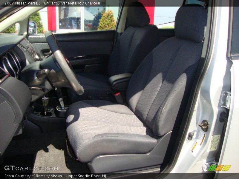 Brilliant Silver Metallic / Charcoal 2007 Nissan Versa S